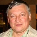 Anatoli Karpov als self