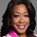 Tichina Arnold als Ray's Mamma
