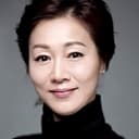 Bang Eun-hee als Hwa-ja