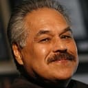 Luis Valdez als Ramon Juarez