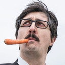 Ivan Talarico als Narrator
