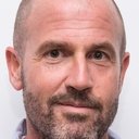 James Frey als Renegade Production Assistant