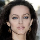 Rosmary Yaneva als Valentina (as Rosmary S. Yaneva)