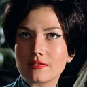 Zena Marshall als Countess Sophia Ponticelli