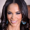 Dawn Neufeld als News Reporter #1