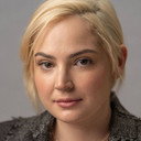 Nicolette Pullen als Amy
