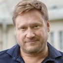 Samuli Edelmann als Aarne