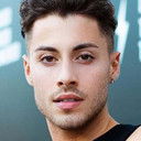 Marco DeLuca als Eddie the Bartender