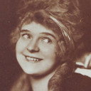Ada Svedin als Maud Goodin