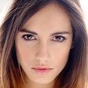 Leslie Coutterand als Isabella