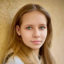 Anna Wittowsky als Young Lidia