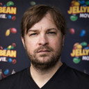 Ben Taylor als Ren Armstrong