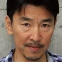 高田裕司 als Kensuke Yamato (voice)