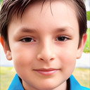 Jacob Pitoniak als Maddox