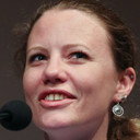 Sarah Harrison als Self