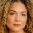 Alana Johnson als Anne