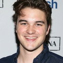 Derek Goh als Frank