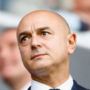 Daniel Levy als Self