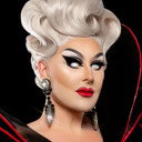 Dracmorda Boulet als Self - Host / Judge