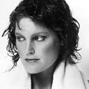 Michele Michaels als Punker in Car