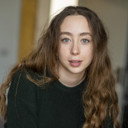 Mika Reiss als Shiri