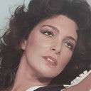 Lady Francisco als Mother Ci