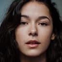 Tamala Shelton als Petra