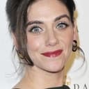 Neve McIntosh als Cashier