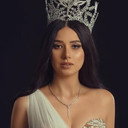 Aya Abdel Razik als 
