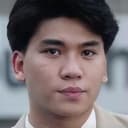 Karel Wong Chi-Yeung als Detective Wong