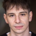 Ross Ian-Martin als Tom