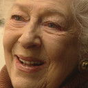 Ellen Vogel als Norah Leegher-Buwalda