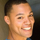 Sulo Williams als Gas Station Co-Worker