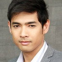 Arnus Rapanich als Anupat Watayanuwat