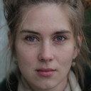 Lin Alluna, Director