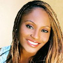 Sherri Howard als Queen Isis