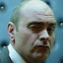 Duncan Skinner als Maltese Minister