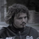 Leo Nicolas als Thomas