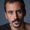 Niko Nicotera als Lyle