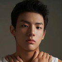 于梓 als Self