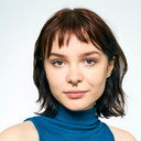 Shannon Barnes als Grace Collins