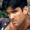 Joe Kent als Elvis Impersonator