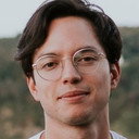 Andrés I. Estrada, Director