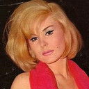 Nathalie Nort als Helen