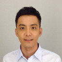 Lung-Yi Tseng als Kelly's Teacher