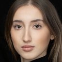 Rania Ben Fattoum als Vanessa