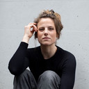 Nora Koppen als Janina