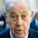 Charles Pasqua als Self - Politician (archive footage)