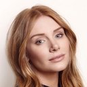 Bryce Dallas Howard als Bella (voice)