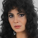 Nilgün Akçaoğlu als Sevda